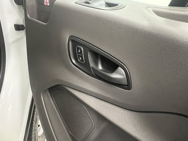 Used Ford Transit 2024 for sale - 77298357: Photo 13