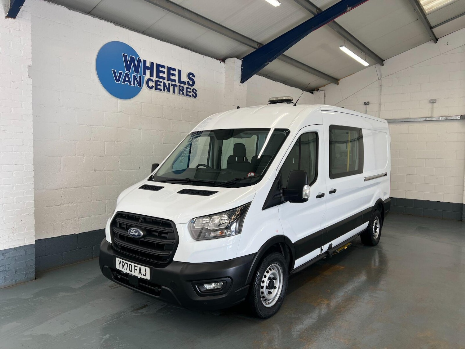 Used Ford Transit 2020 for sale - 76873890: Photo 1
