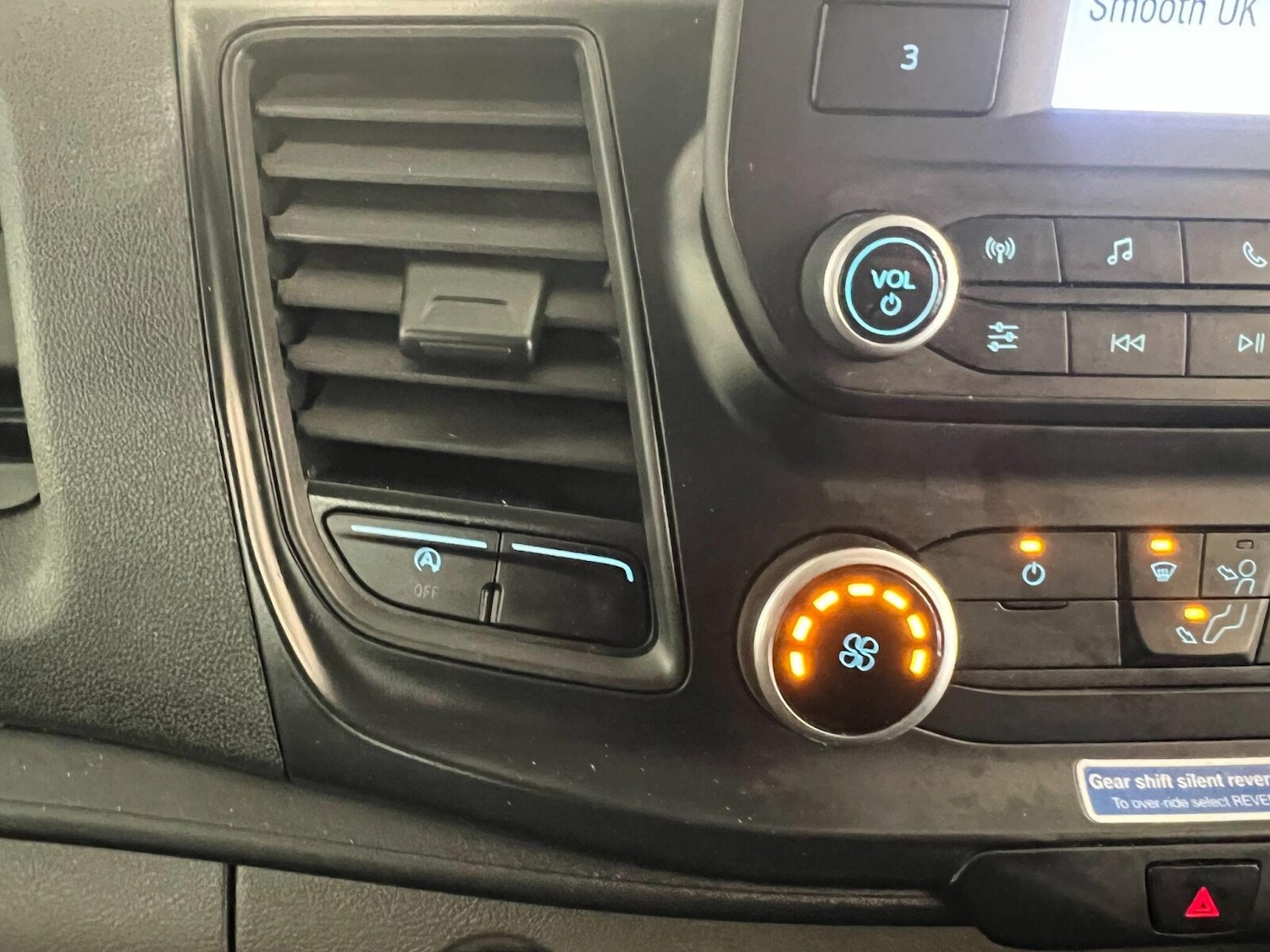 Used Ford Transit 2020 for sale - 76873890: Photo 15