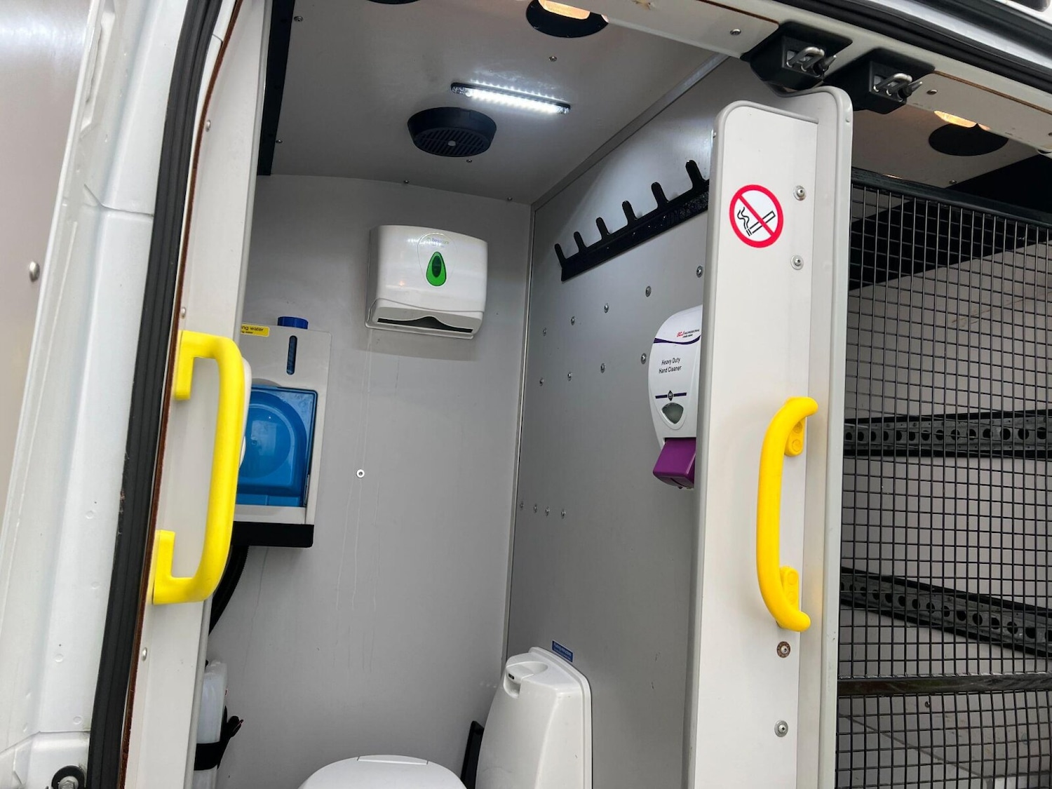 Used Ford Transit 2020 for sale - 76873890: Photo 34