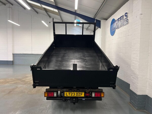 Used Isuzu Grafter 2023 for sale - 76074410: Photo 11