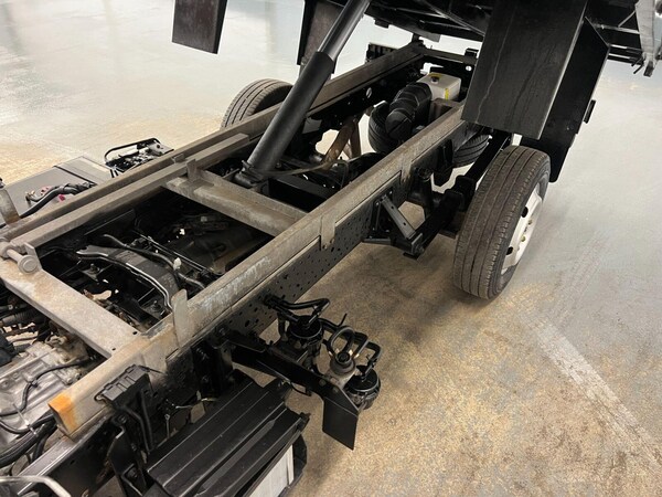 Used Isuzu Grafter 2023 for sale - 76074410: Photo 31