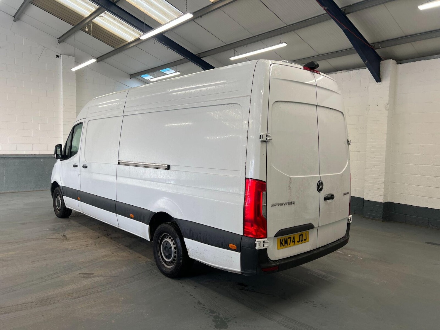 Used Mercedes-Benz Sprinter 2024 for sale - 76428246: Photo 2