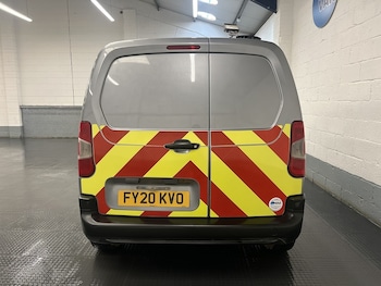 Used Peugeot Partner 2020 for sale - 79434499: Photo