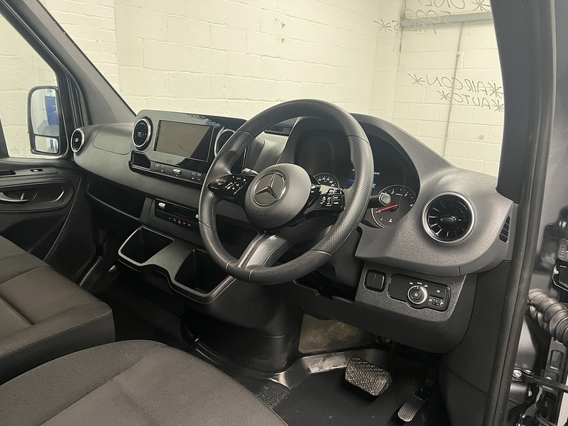 Used Mercedes-Benz Sprinter 2025 for sale - 78031116: Photo 11