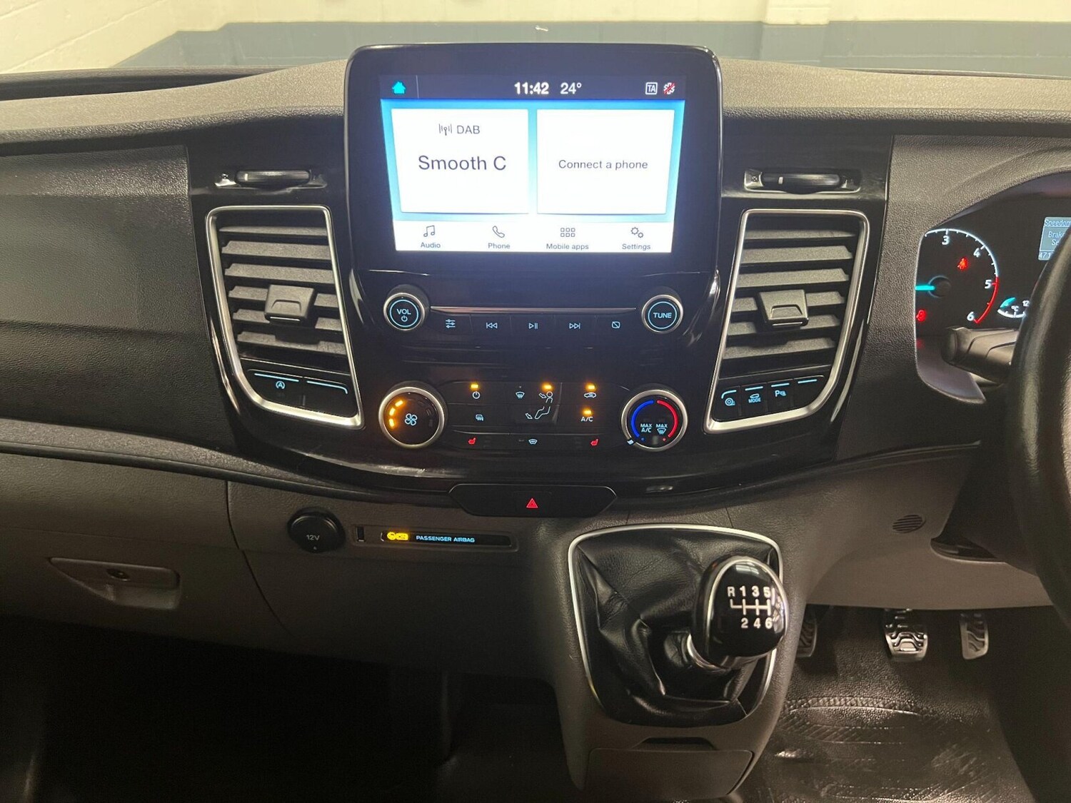 Vehicle 29