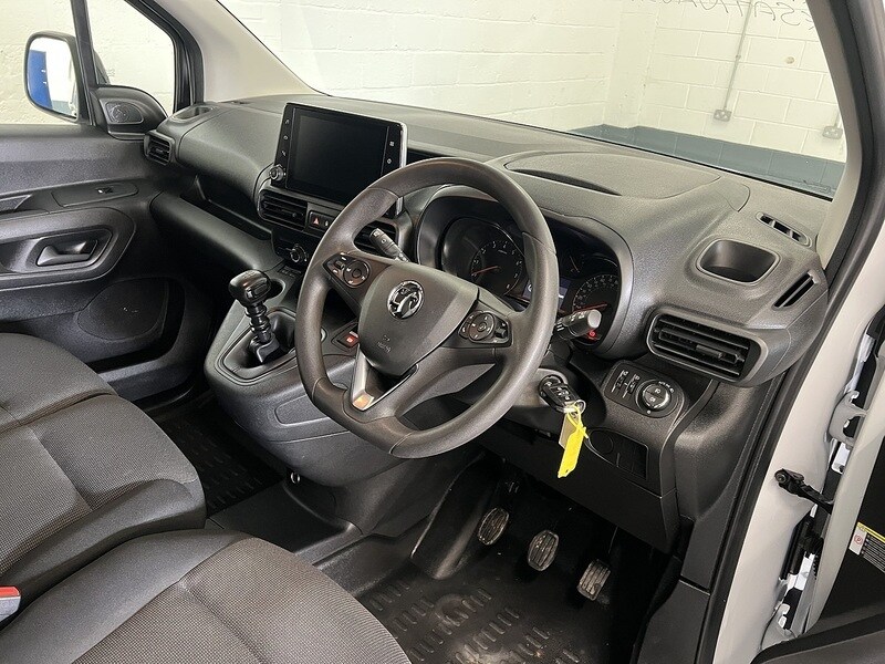 Used Vauxhall Combo 2023 for sale - 76904245: Photo 11