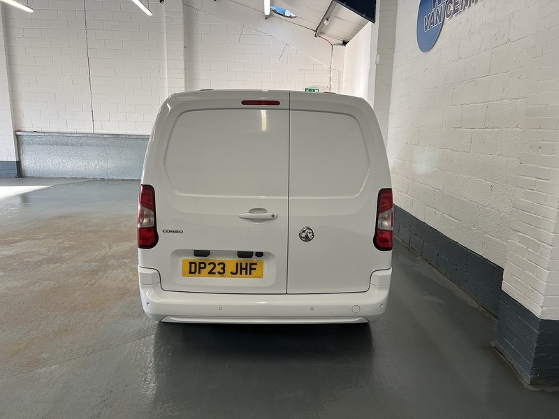 Used Vauxhall Combo 2023 for sale - 76904245: Photo 4