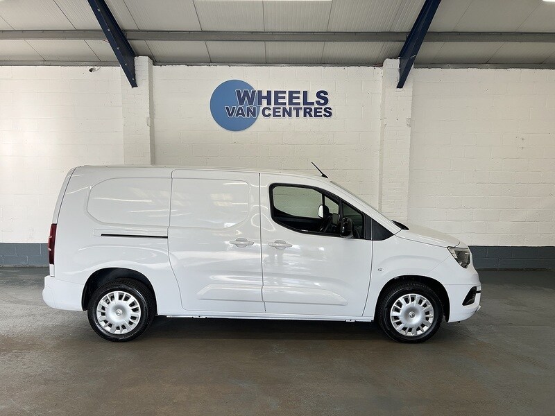 Used Vauxhall Combo 2023 for sale - 76904245: Photo 6