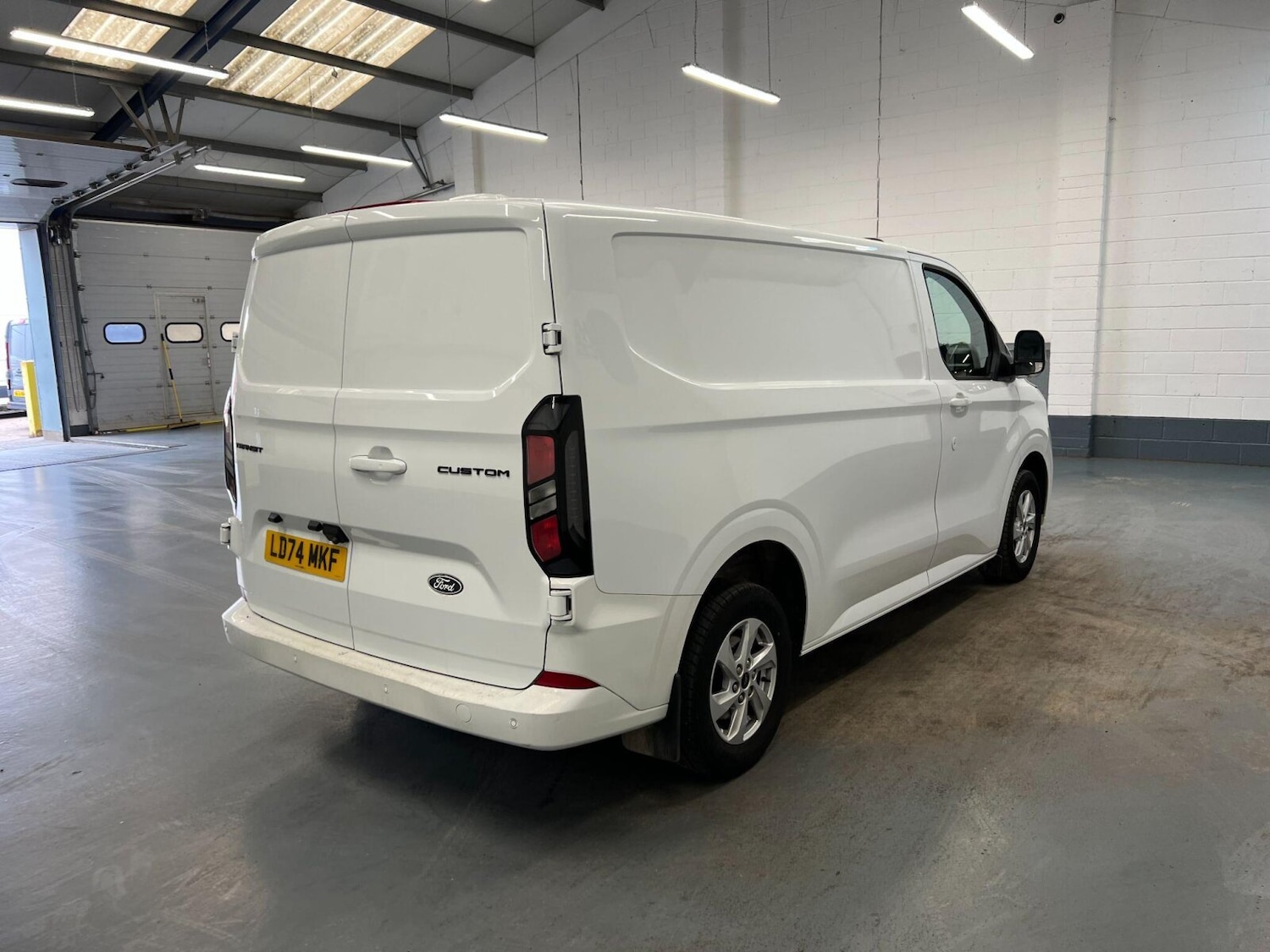 Used Ford Transit Custom 2024 for sale - 76155002: Photo 3