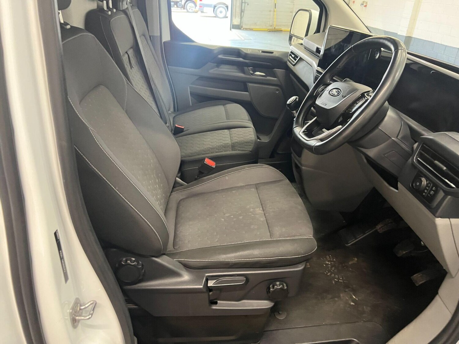 Used Ford Transit Custom 2024 for sale - 76155002: Photo 7