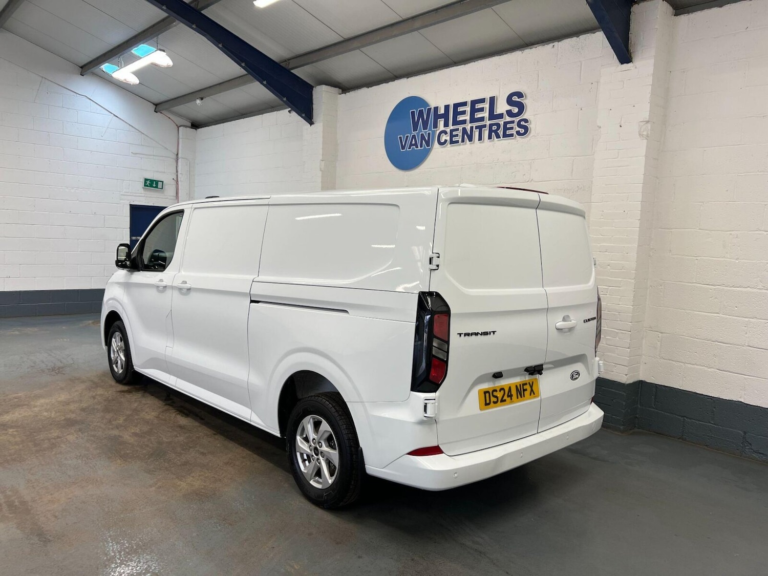 Used Ford Transit Custom 2024 for sale - 76244583: Photo 3