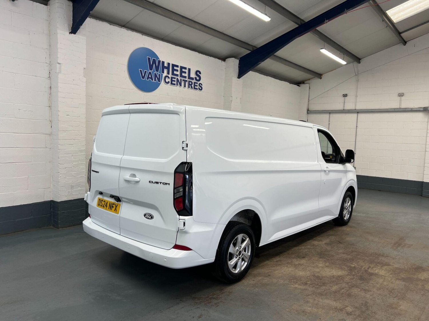 Used Ford Transit Custom 2024 for sale - 76244583: Photo 5