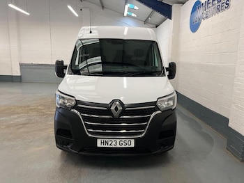 Used Renault Master 2023 for sale - 76904094: Photo