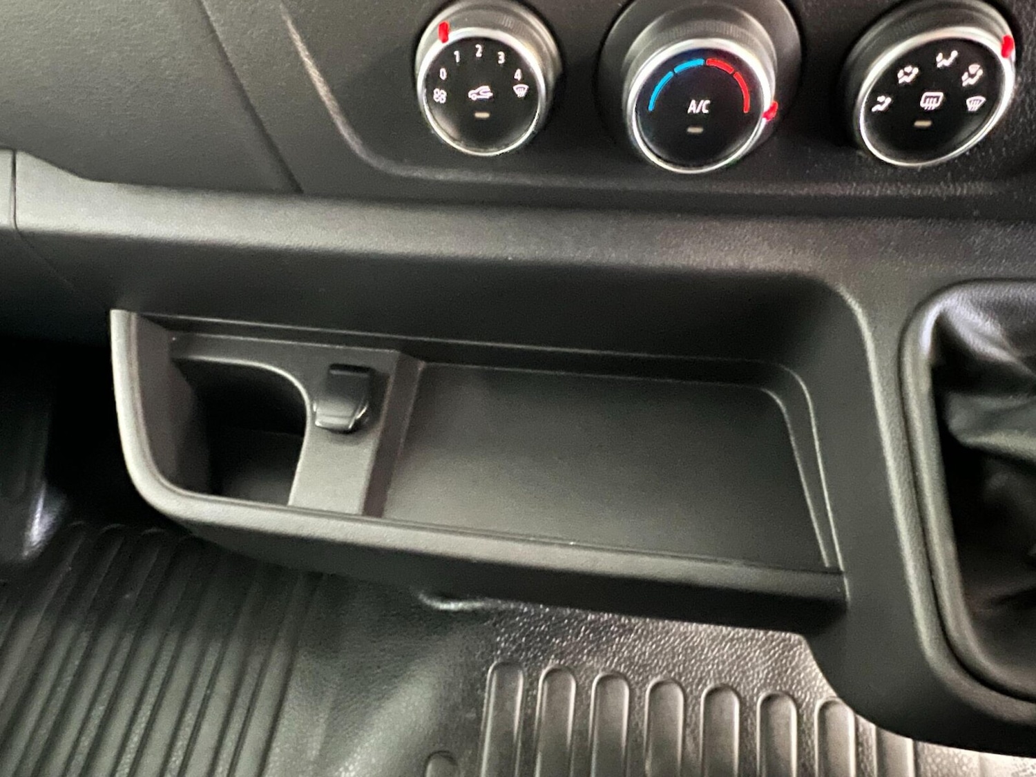 Used Renault Master 2023 for sale - 76871670: Photo 30