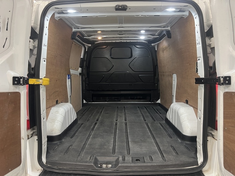 Used Ford Transit Custom 2020 for sale - 77920923: Photo 5