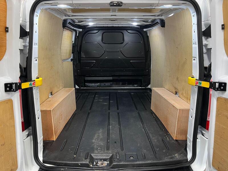 Used Ford Transit Custom 2021 for sale - 76904127: Photo 33