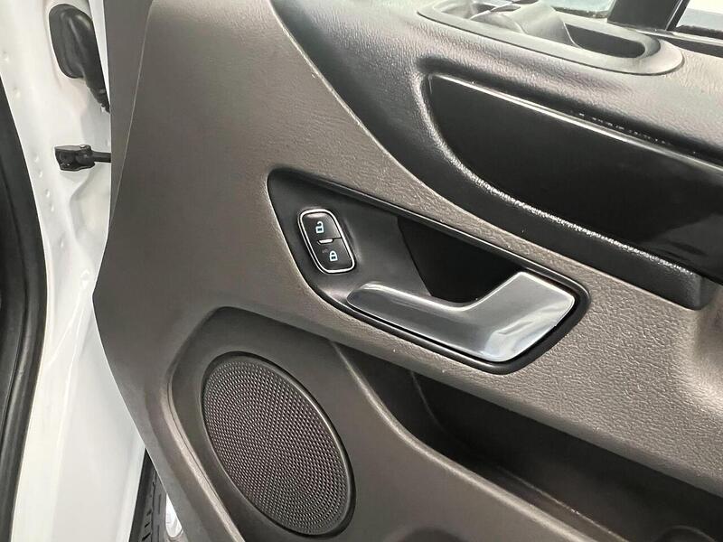 Used Ford Transit Custom 2021 for sale - 76904127: Photo 35