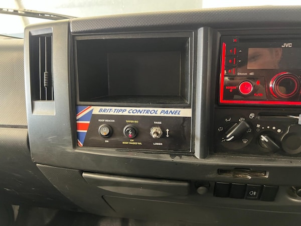 Used Isuzu Grafter 2023 for sale - 76074354: Photo 10