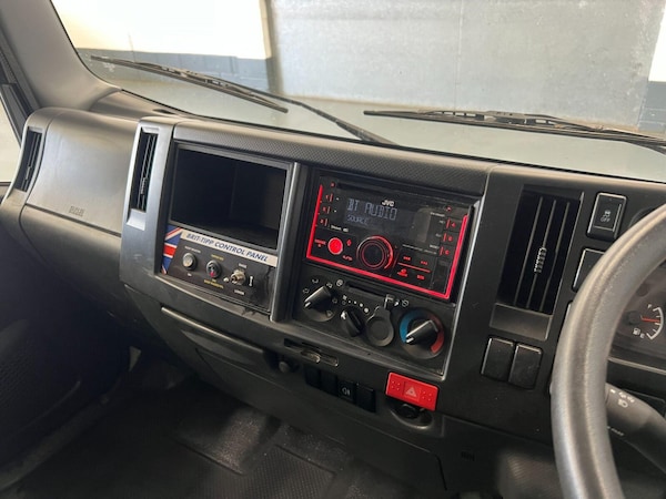 Used Isuzu Grafter 2023 for sale - 76074354: Photo 9