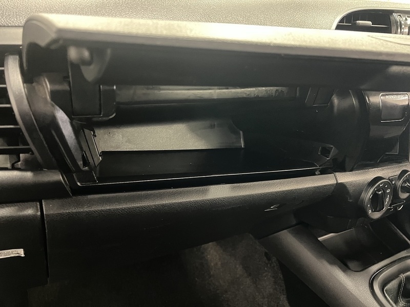 Used Toyota Hilux 2019 for sale - 76904209: Photo 28