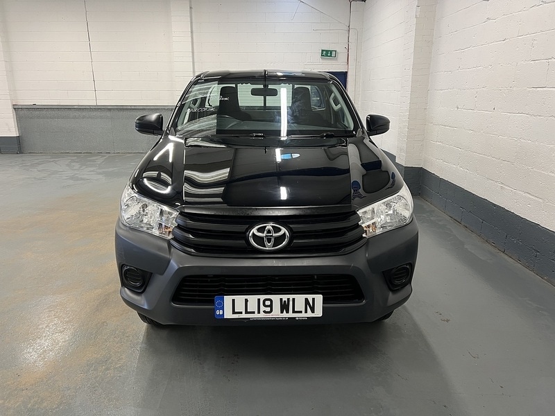 Used Toyota Hilux 2019 for sale - 76904209: Photo 8