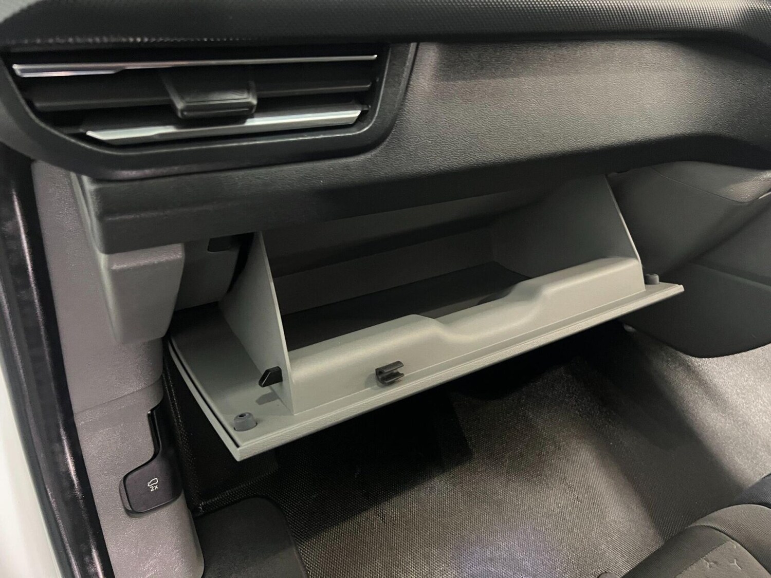 Used Ford Transit Custom 2024 for sale - 76869960: Photo 33