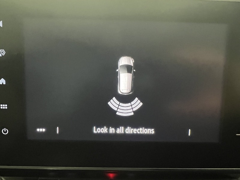 Used Renault Trafic 2022 for sale - 77149268: Photo 11