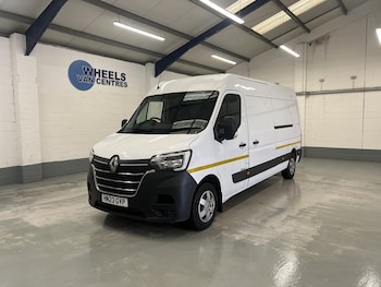 Renault Master feature image