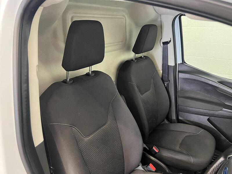Used Ford Transit Courier 2021 for sale - 76903924: Photo 9