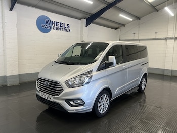 Used Ford Tourneo Custom 2020 for sale - 79526431: Photo