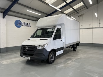 Mercedes-Benz Sprinter feature image