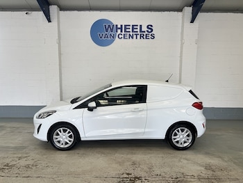 Used Ford Fiesta Van 2019 for sale - 78713707: Photo