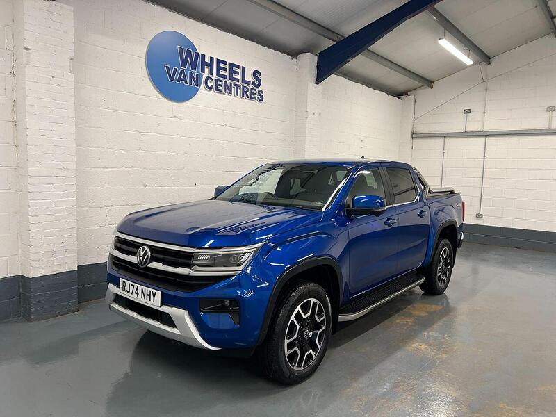 Used Volkswagen Amarok 2024 for sale - 76904335: Photo 1