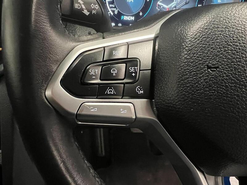 Used Volkswagen Amarok 2024 for sale - 76904335: Photo 21