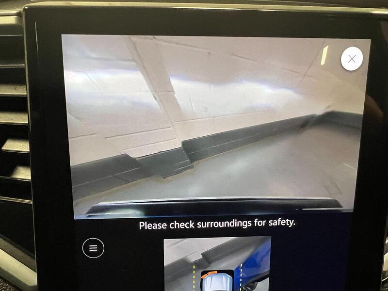 Used Volkswagen Amarok 2024 for sale - 76904335: Photo 25