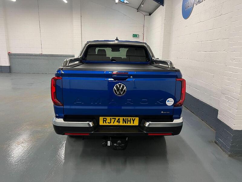 Used Volkswagen Amarok 2024 for sale - 76904335: Photo 4
