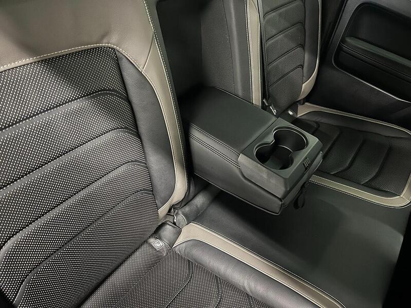 Used Volkswagen Amarok 2024 for sale - 76904335: Photo 42