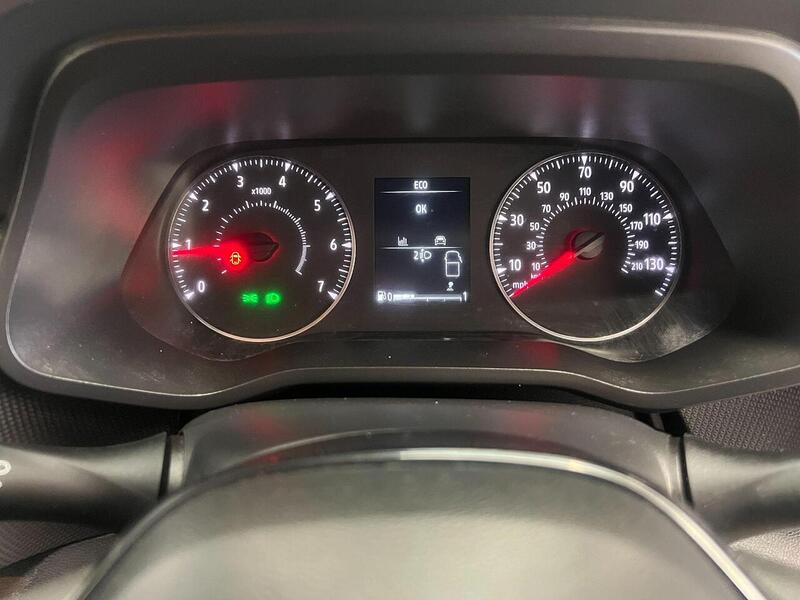 Used Nissan Primastar 2022 for sale - 76904240: Photo 14