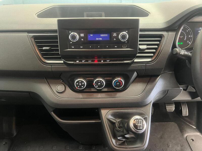 Used Nissan Primastar 2022 for sale - 76904240: Photo 17