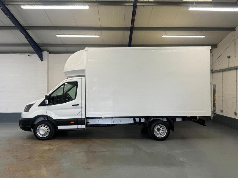 Used Ford Transit 2022 for sale - 76904037: Photo 2