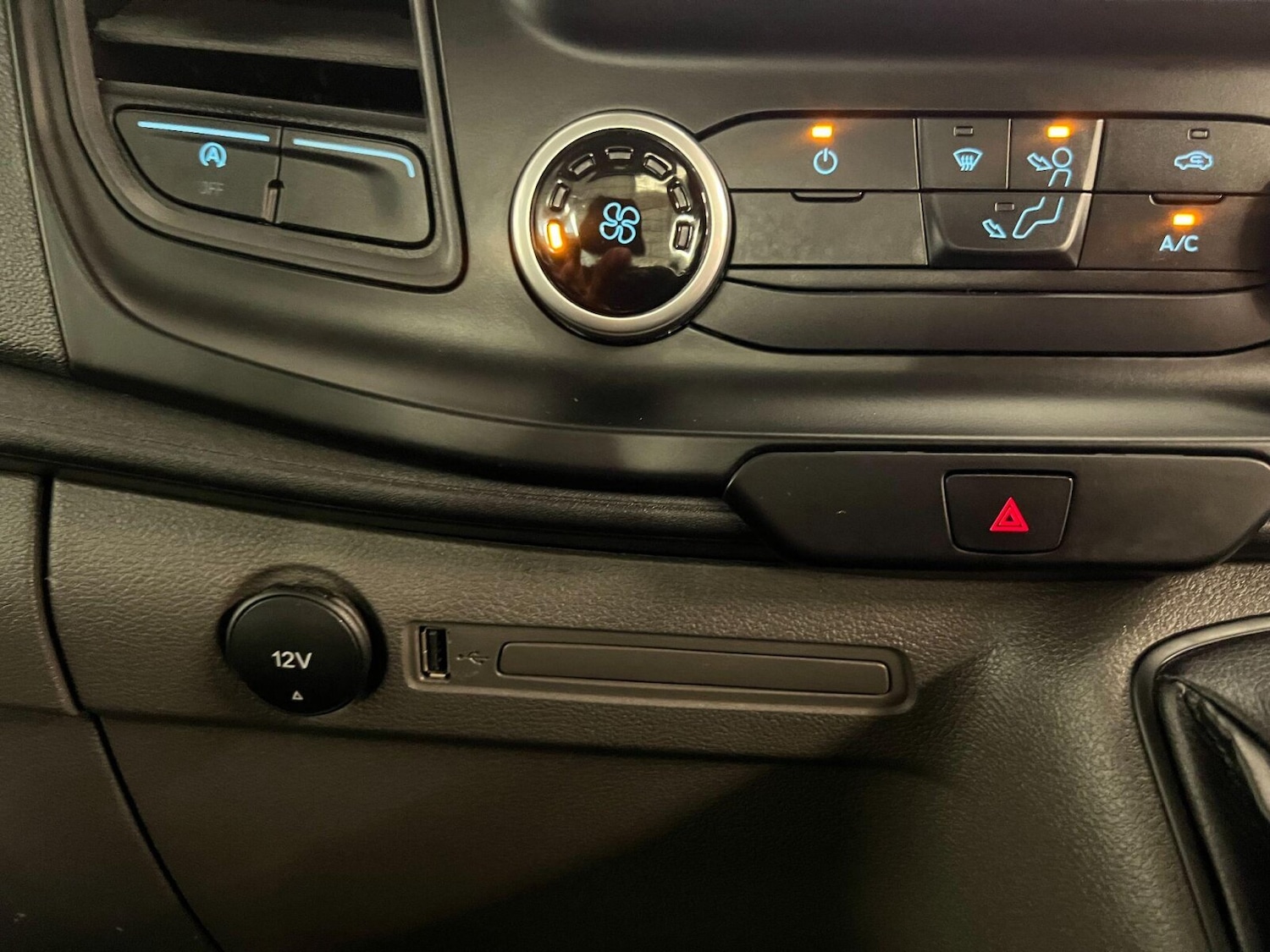 Used Ford Transit 2022 for sale - 76869028: Photo 23