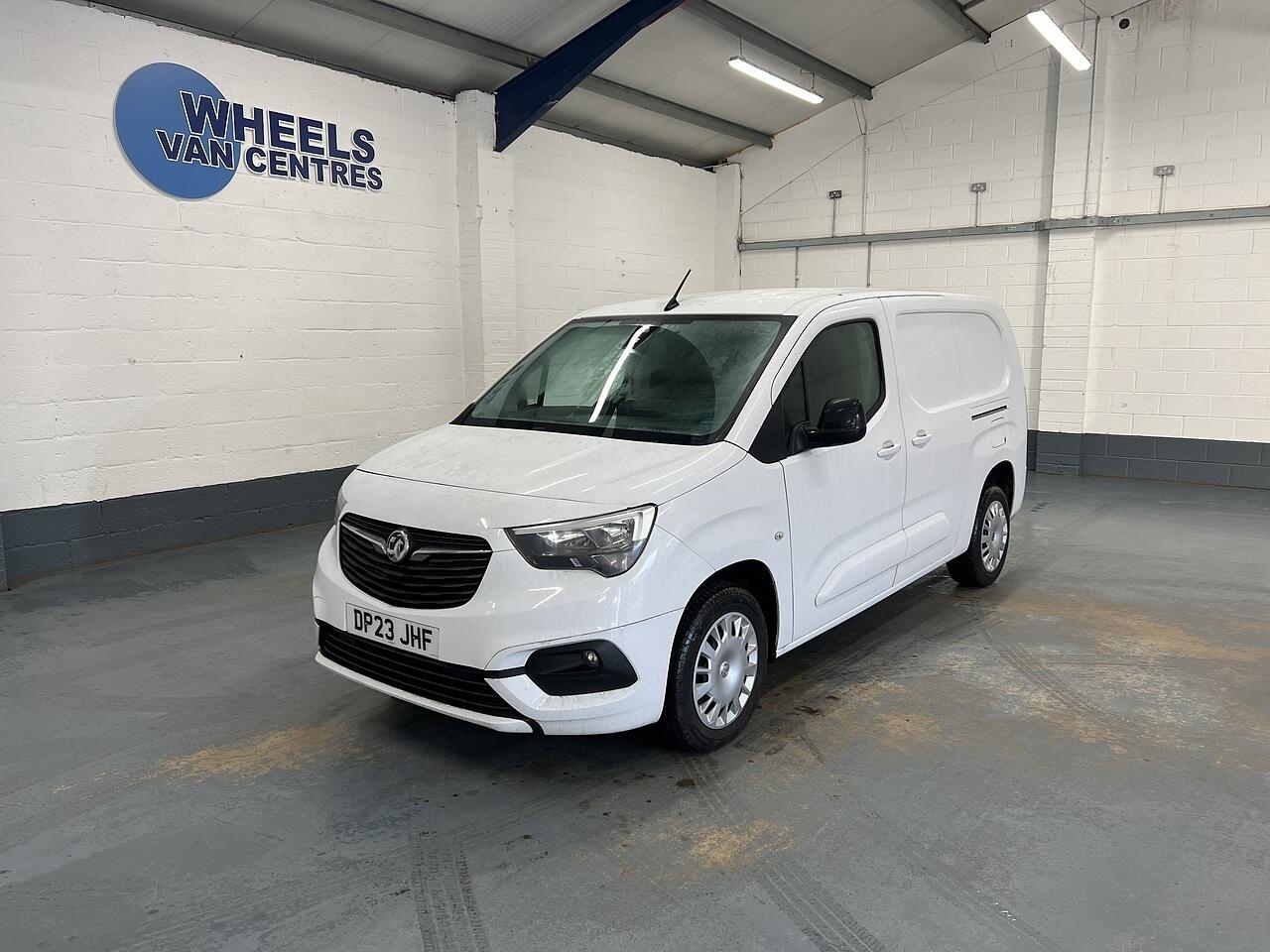 Used Vauxhall Combo 2023 for sale - 76874816: Photo 1