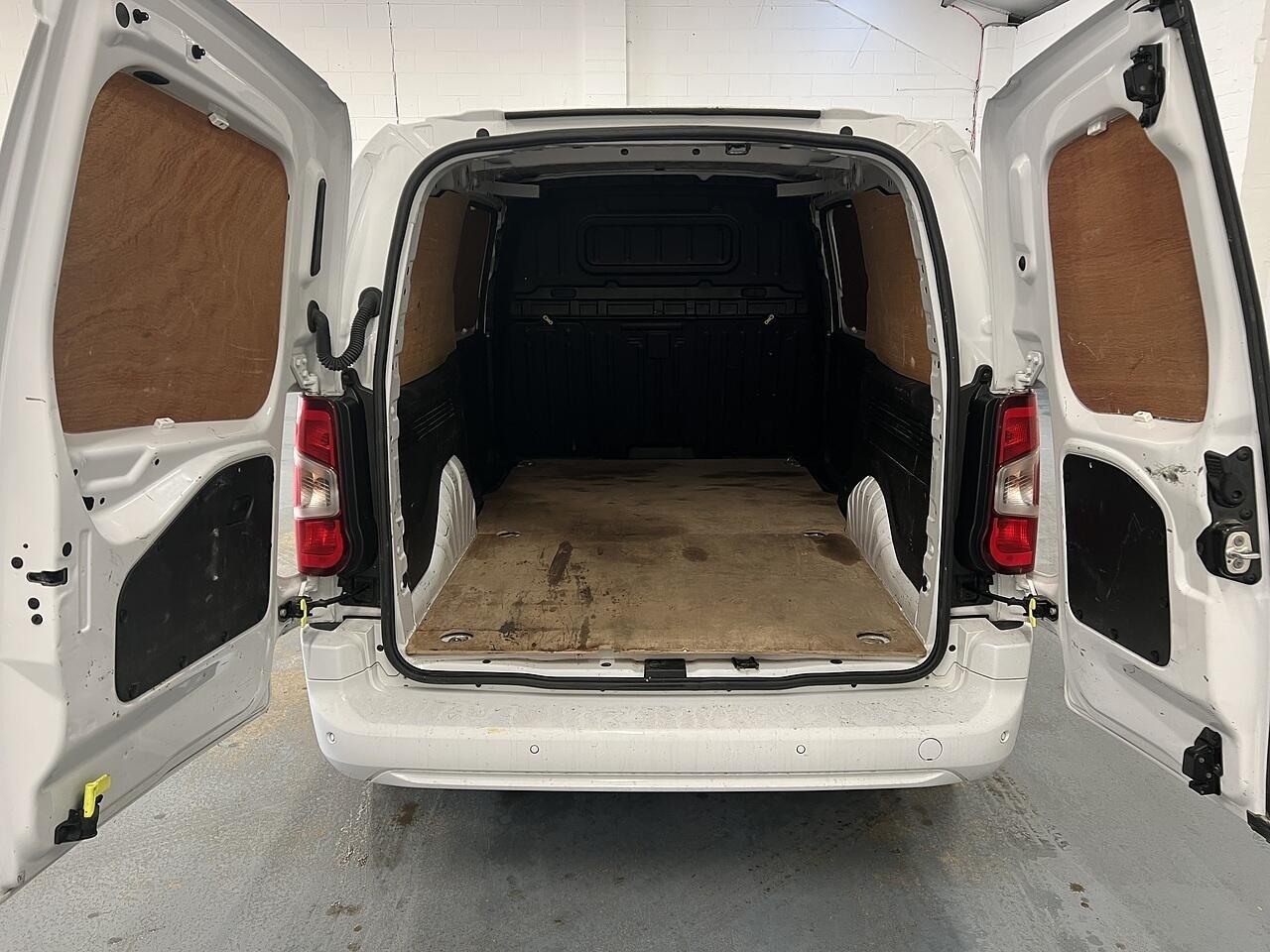 Used Vauxhall Combo 2023 for sale - 76874816: Photo 5