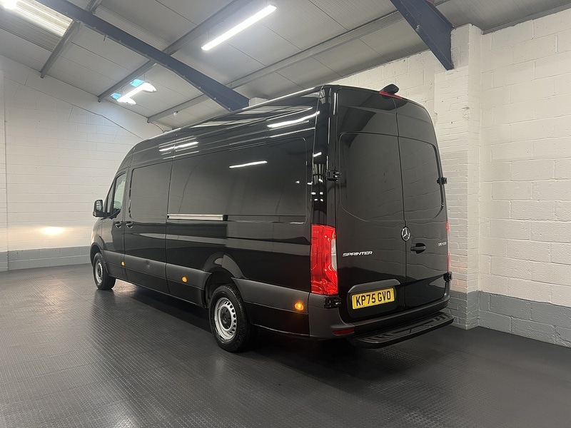 Used Mercedes-Benz Sprinter 2025 for sale - 78031171: Photo 3