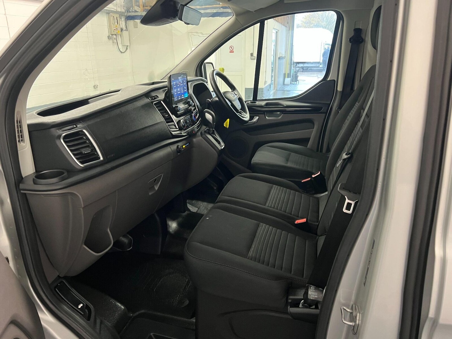 Used Ford Transit Custom 2022 for sale - 76709448: Photo 23