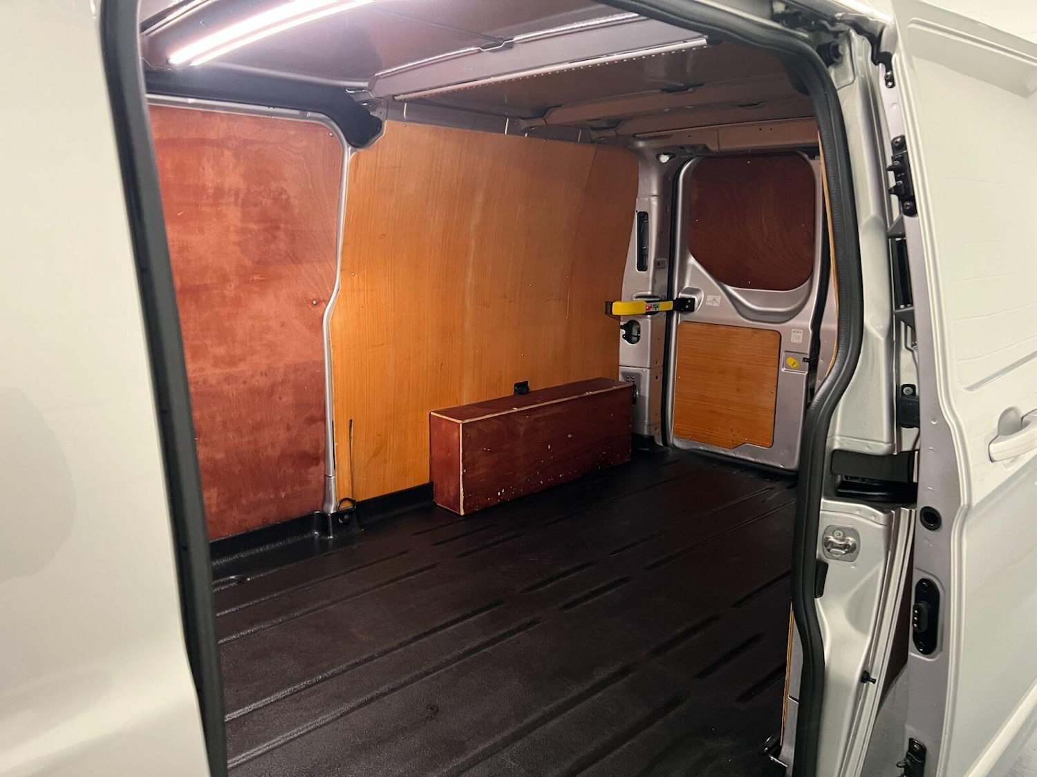 Used Ford Transit Custom 2022 for sale - 76709448: Photo 31