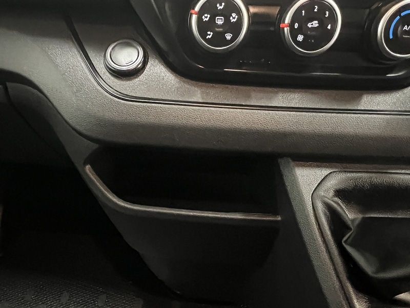 Used Renault Trafic for sale - 77247338: Photo 25