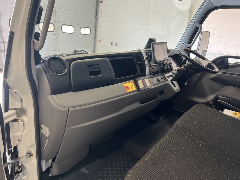 Used Mitsubishi Canter 2018 for sale - 77902469: Photo 31