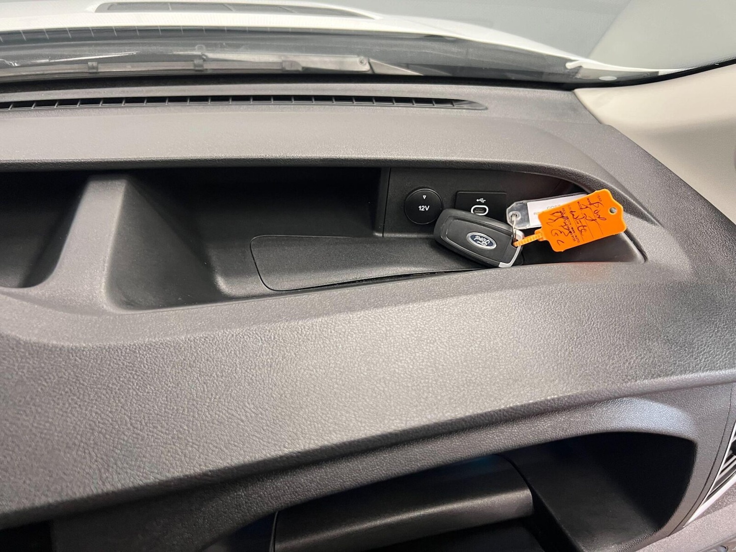 Used Ford Transit 2024 for sale - 76868734: Photo 23